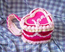 Load image into Gallery viewer, Heart Cake bag
