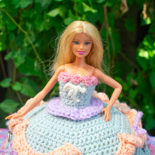 Load image into Gallery viewer, Blue Barbie Cake Bag
