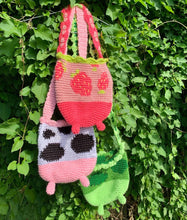 Load image into Gallery viewer, Cow Bag Crochet Pattern
